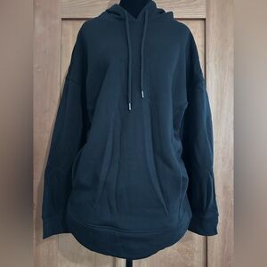 Ava & Viv Classic Black Pullover